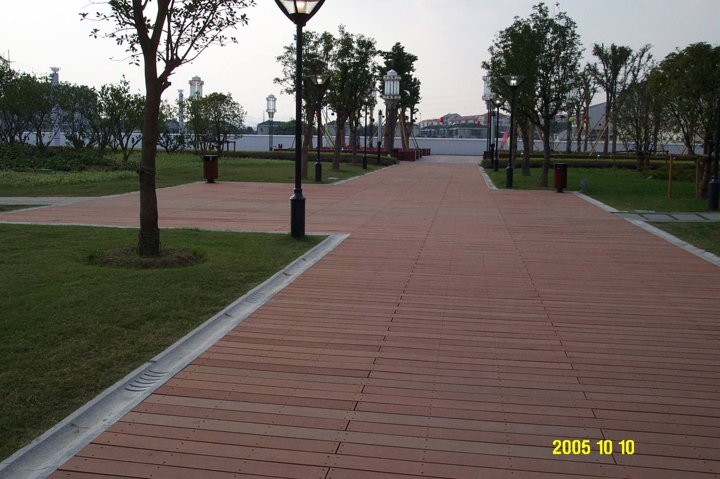Waterfront Promenade — Municipal Park